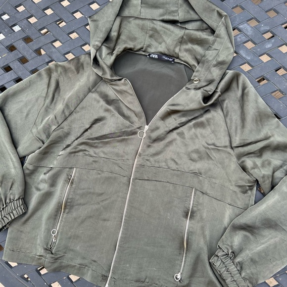 Zara Olive Green Women’s Shiny Hoodie Jacket - Picture 1 of 12